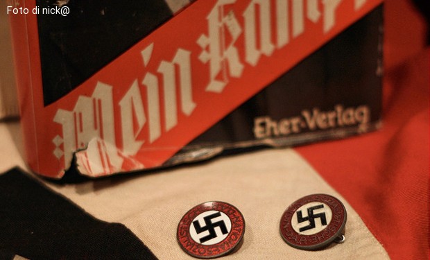 “Il Mein Kampf in edicola? Un mix di marketing, opportunismo elettorale e ignoranza”. Parola di storico